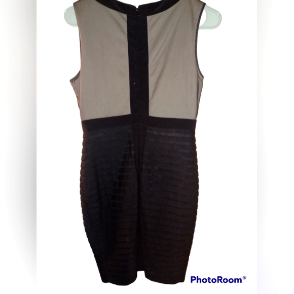 SIGNATURE BY SANGRIA Gorgeous Cocktail party Dress Size 6p - Picture 3 of 7